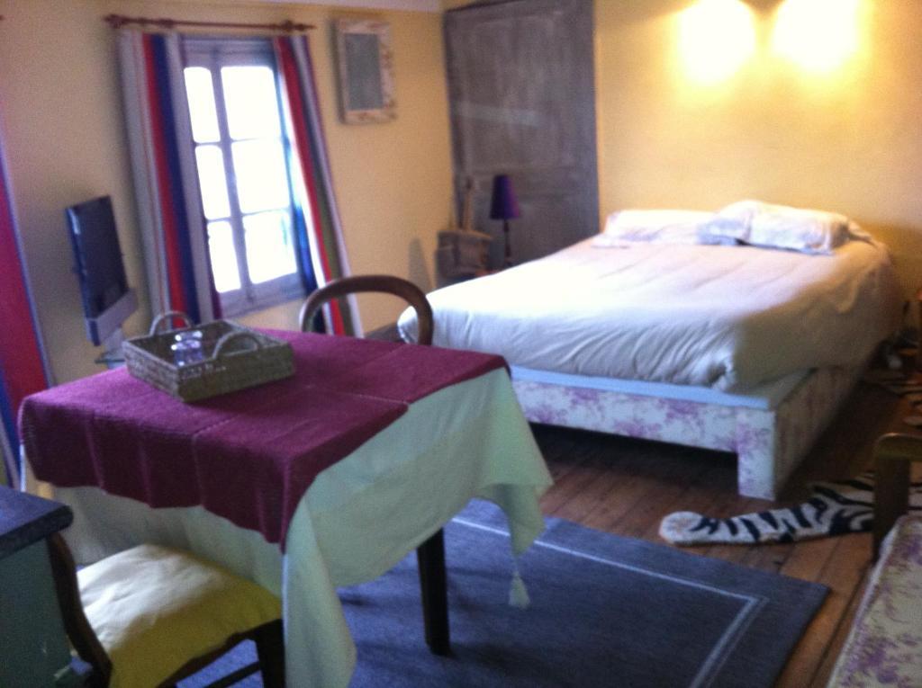 B&B Maison Gaudin Κονιάκ Δωμάτιο φωτογραφία