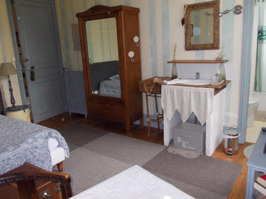B&B Maison Gaudin Κονιάκ Δωμάτιο φωτογραφία