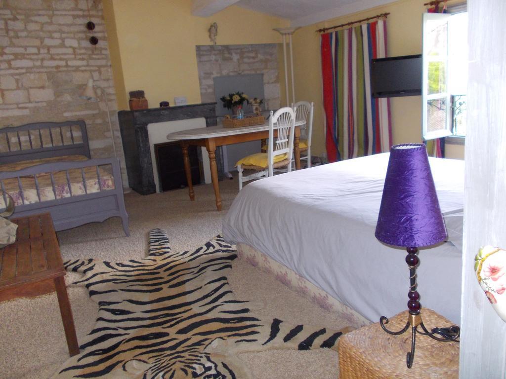B&B Maison Gaudin Κονιάκ Δωμάτιο φωτογραφία